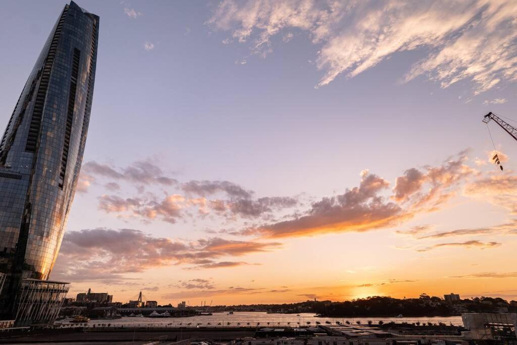 Waterfront - King Master 4 Bedroom 3 Storey#9-10 Apartment Sydney